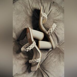 Cute sandals 👡🥰